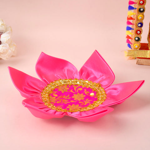 Sacred satin Kamal Asan with lotus design and golden lace border for pooja and meditation. India’s Largest Pooja Accessories Brand - www.satvikworld.com
