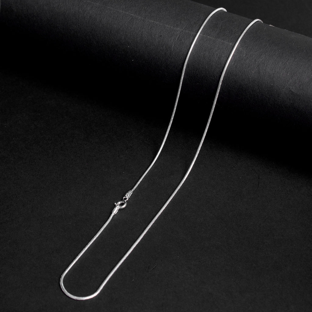 925 Pure Silver Snake Chain for Daily Wear and Spiritual Pendants – India’s Largest Pooja Accessories Brand - www.satvikworld.com