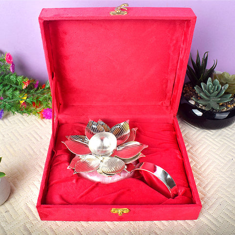 Graceful Silver Lotus Handle Diya with Resin Base – Traditional Decorative Oil Lamp for Pooja and Festive Worship. India’s Largest Brass Idols Brand - www.satvikworld.com