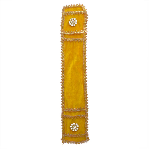 Joyful yellow Patka or Angvastra with golden lace, available in 15, 22, and 32 inch sizes, perfect for adorning Ganesh idols and festive deity setups. India’s Largest Pooja Accessories Brand – www.satvikworld.com