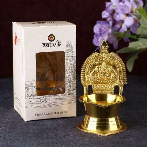 Brass Kamakshi Amman Diya (Medium) – Elegant medium-sized traditional brass oil lamp featuring the sacred form of Goddess Kamakshi, ideal for daily worship and festive rituals. India’s Largest Pooja Accessories Brand – www.satvikworld.com